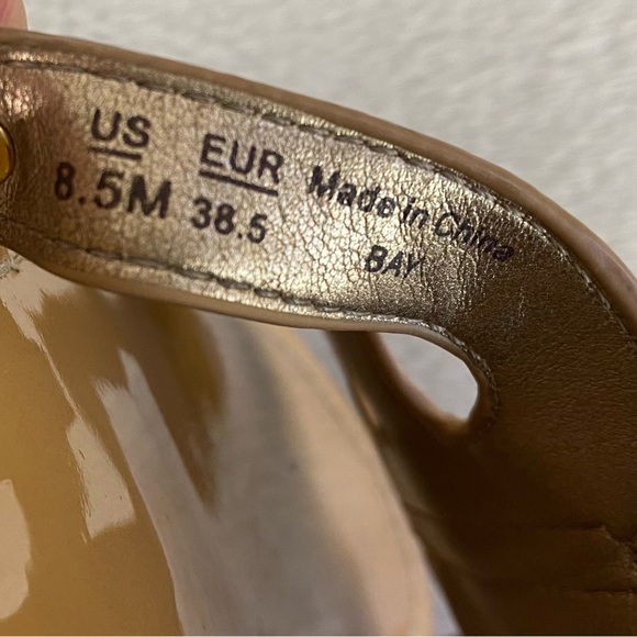 Sam Edelman Bay Womens Slide Sandals Size 8.5 M Tan Patent Leather Flats Slip On - Picture 12 of 12